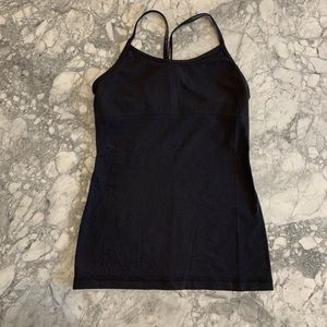 Ivivva black tank
